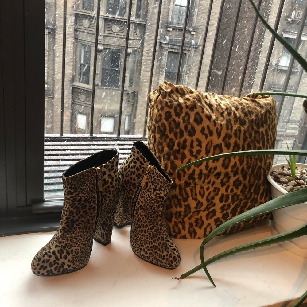 Shoes Express 8 Leopard/Fabric